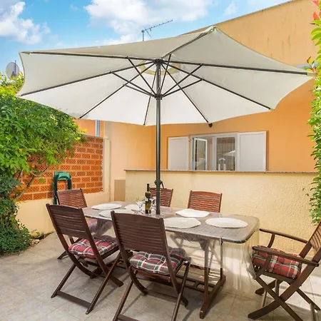 Charming Pool - Buneta Apartamento *